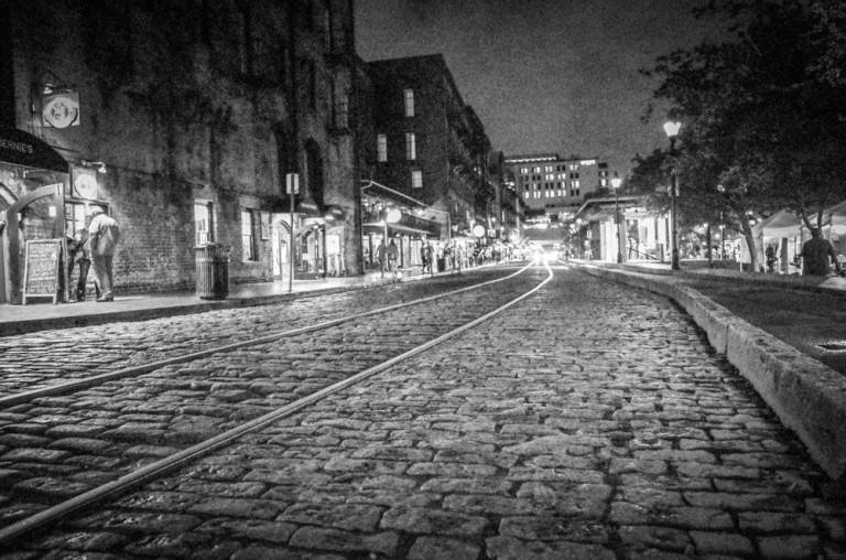 Savannah's nightlife (sans ghosts...)